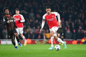 LOL台服官网下载地址-今夜纽卡斯尔主帅复盘：法国杯节点到来；态度坚定；球队文化再被提及的简单介绍