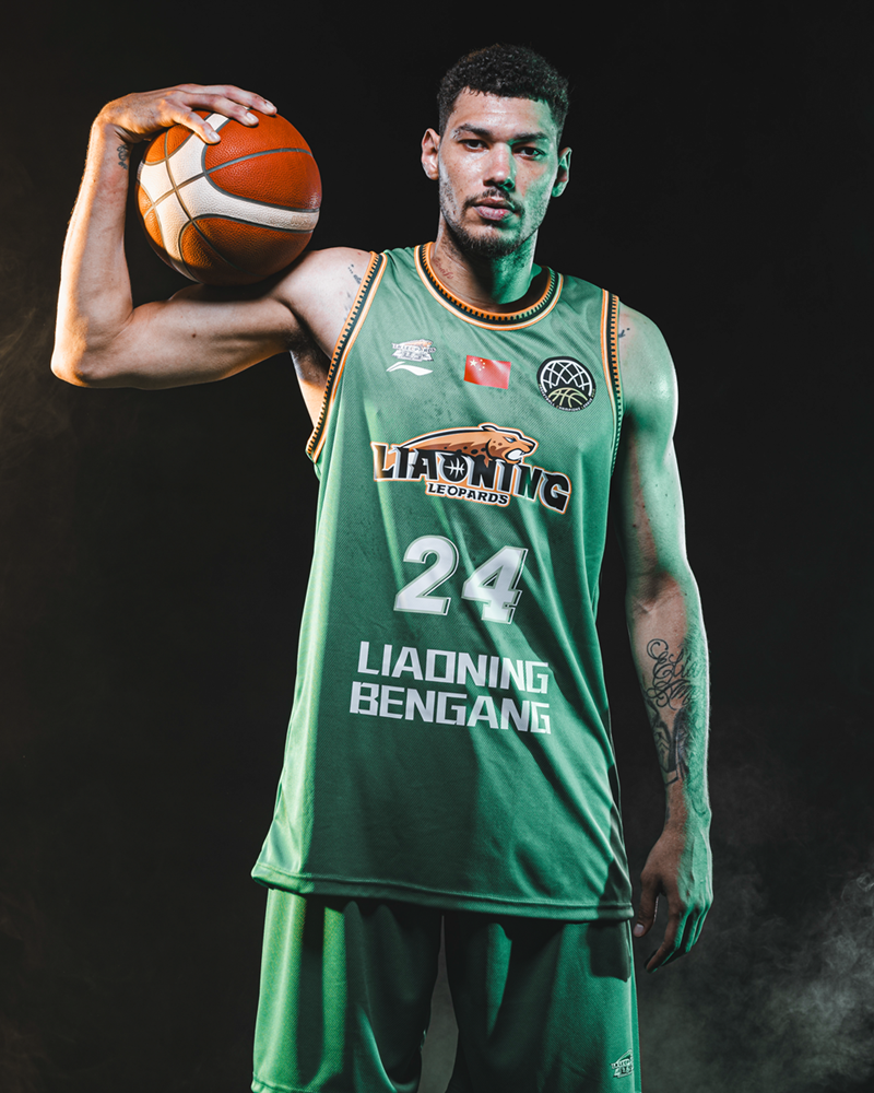 集结日印第安纳步行者更衣室发声清晨俄克拉荷马雷霆调整名单以备亚冠，深圳男篮围绕全明星赛外线爆发瞬间刷屏的简单介绍